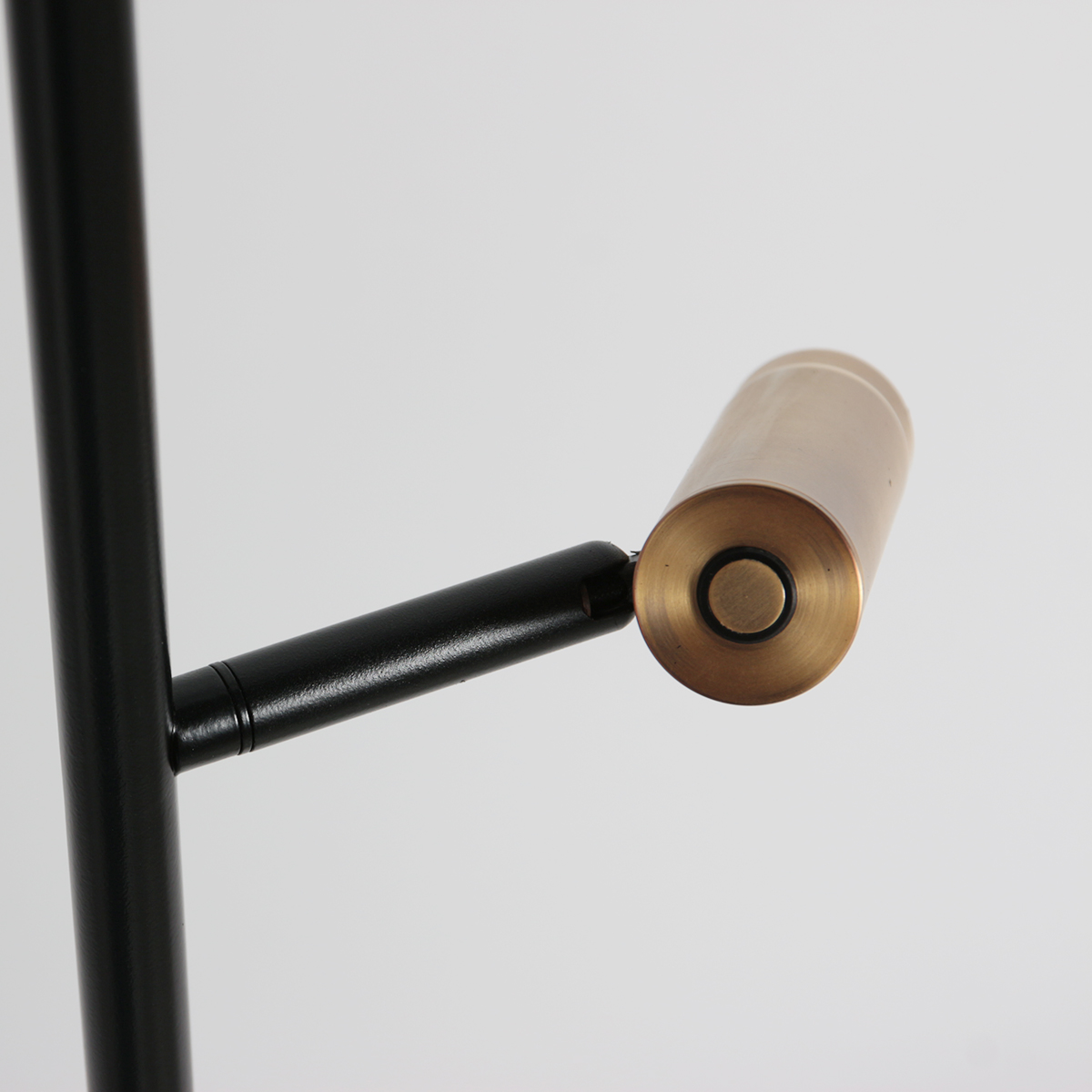 stehlampeschwarzmitbronzeakzentenmexlitelumo-4