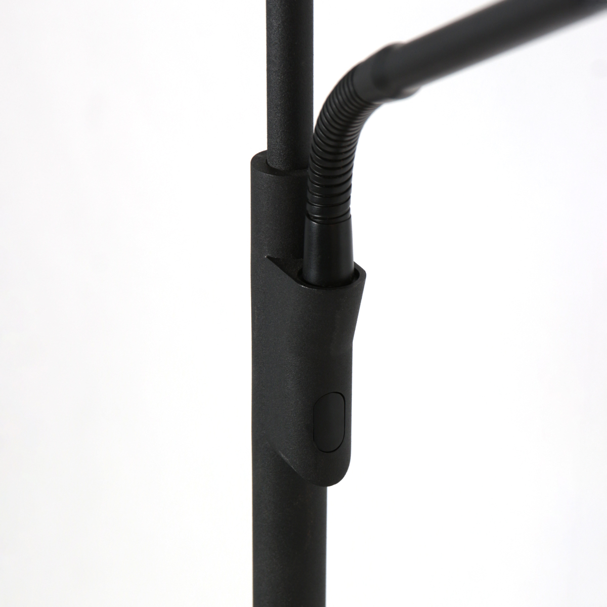 steinhauerexclusive-stehlampe-zenith2-schwarz-kunststoffmetall-designlampe-led-4394zw-6